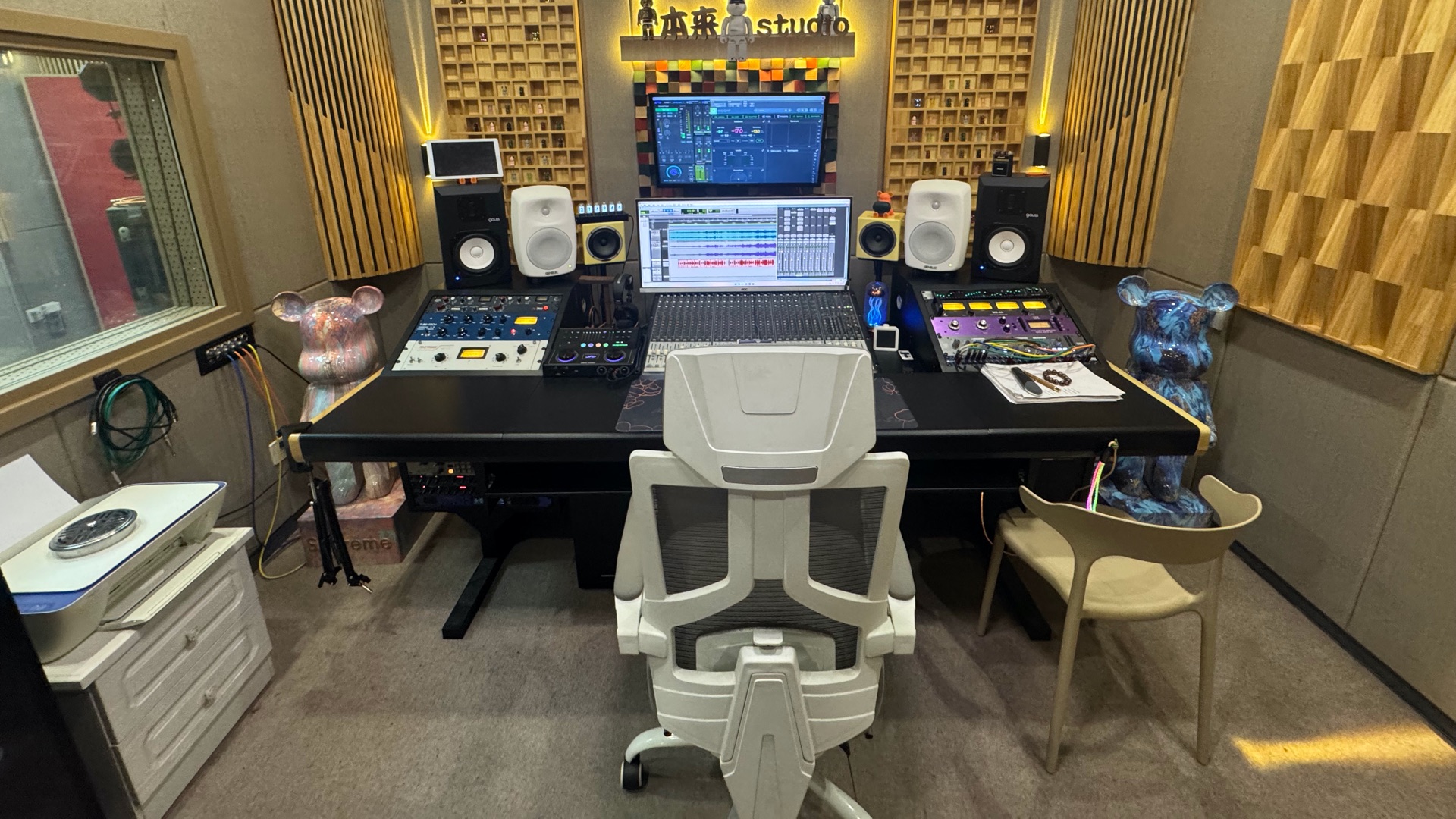 专业混音和母带处理 风格不限，作词作曲 风格不限，编曲 风格不限